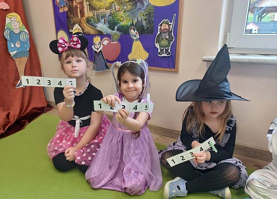 Grafika 59: 05.11.2025 Dzień Postaci z Bajek gr II