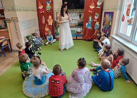 Grafika 65: 05.11.2025 Dzień Postaci z Bajek gr II