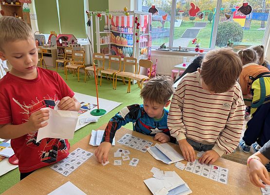 Grafika 27: 05.11.2025 Dzień Postaci z Bajek gr III