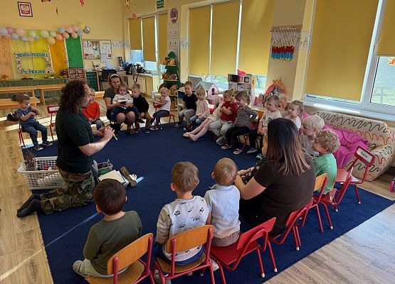 Grafika 22: 06.11.2025 Zajęcia Edukacyjne nt."Przygotowanie zwierząt do zimy"