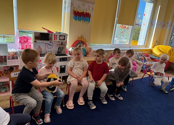 Grafika 23: 06.11.2025 Zajęcia Edukacyjne nt."Przygotowanie zwierząt do zimy"