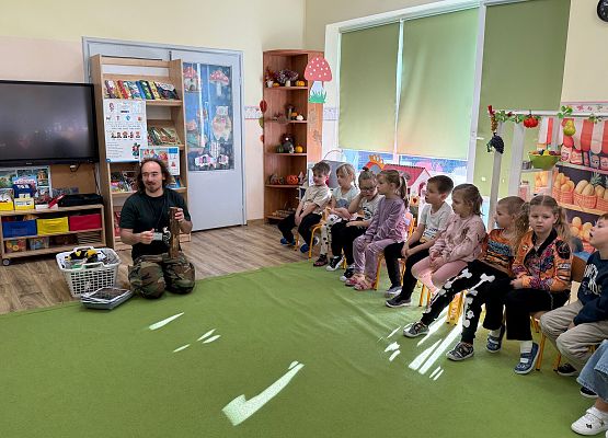 Grafika 36: 06.11.2025 Zajęcia Edukacyjne nt."Przygotowanie zwierząt do zimy"