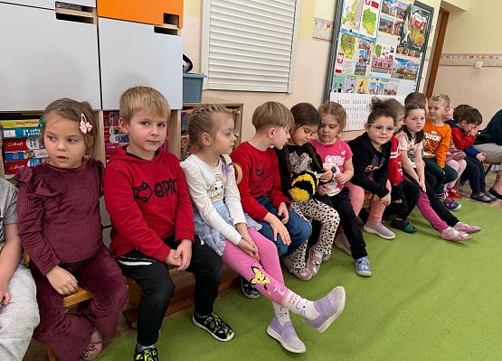 Grafika 67: 06.11.2025 Zajęcia Edukacyjne nt."Przygotowanie zwierząt do zimy"