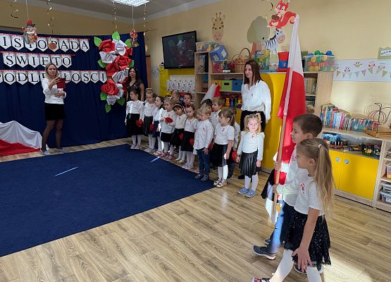 Grafika 8: 07.11.2025 11 listopada Narodowe Świeto Niepodległości