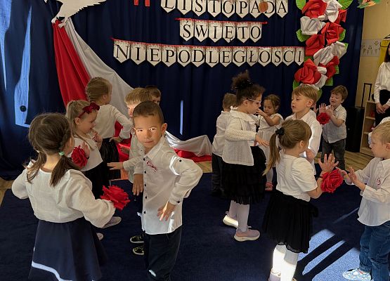 Grafika 40: 07.11.2025 11 listopada Narodowe Świeto Niepodległości