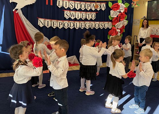 Grafika 41: 07.11.2025 11 listopada Narodowe Świeto Niepodległości