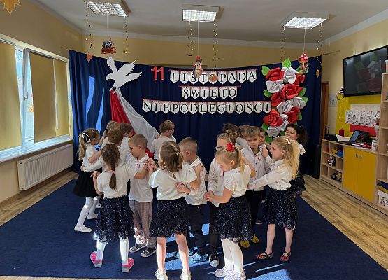 Grafika 54: 07.11.2025 11 listopada Narodowe Świeto Niepodległości