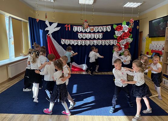 Grafika 59: 07.11.2025 11 listopada Narodowe Świeto Niepodległości