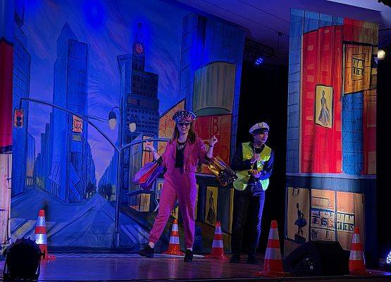 Grafika 8: 18.11.2025 Przedstawienie pt." Miejska dżungla" w Gokis Wicko