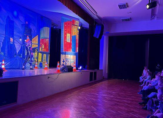 Grafika 18: 18.11.2025 Przedstawienie pt." Miejska dżungla" w Gokis Wicko