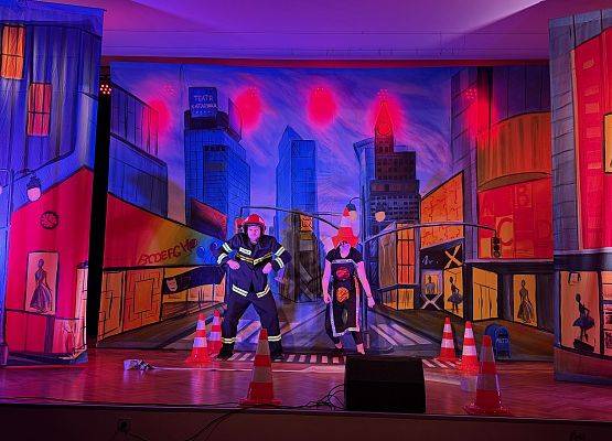 Grafika 19: 18.11.2025 Przedstawienie pt." Miejska dżungla" w Gokis Wicko