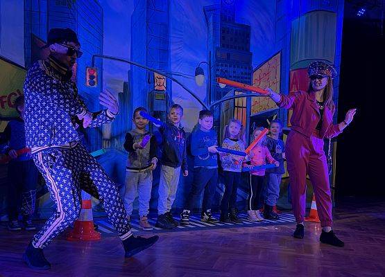 Grafika 37: 18.11.2025 Przedstawienie pt." Miejska dżungla" w Gokis Wicko