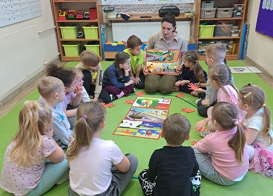 Grafika 11: 20.11.2025 Międzynarodowy Dzień Praw Dziecka