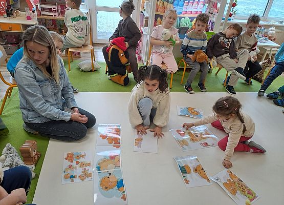 Grafika 23: 25.11.2025  Dzień Pluszowego Misia w naszym przedszkolu