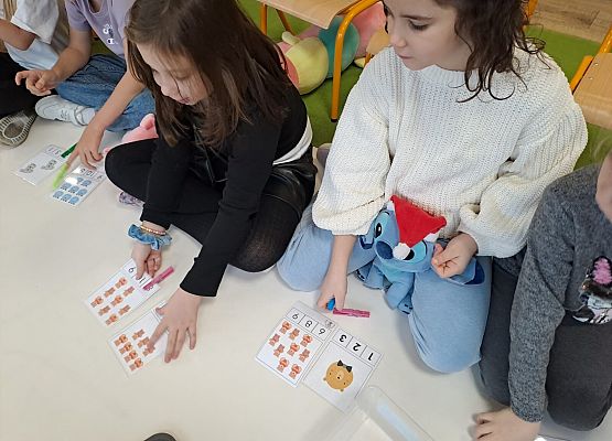 Grafika 44: 25.11.2025  Dzień Pluszowego Misia w naszym przedszkolu