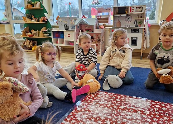 Grafika 58: 25.11.2025  Dzień Pluszowego Misia w naszym przedszkolu
