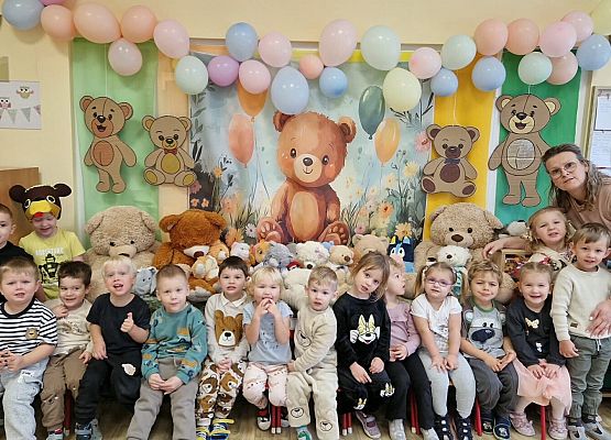 Grafika 57: 25.11.2025  Dzień Pluszowego Misia w naszym przedszkolu