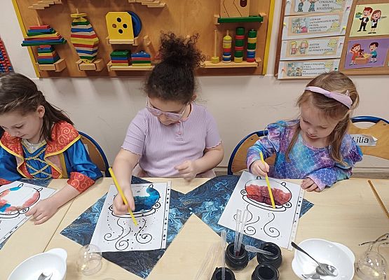 Grafika 31: 28.11.2025 Andrzejki w naszym przedszkolu