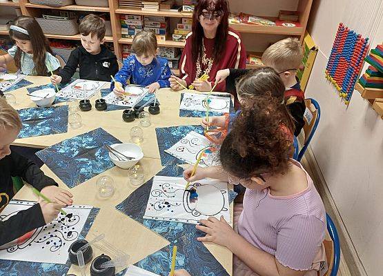 Grafika 33: 28.11.2025 Andrzejki w naszym przedszkolu