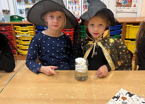 Grafika 46: 28.11.2025 Andrzejki w naszym przedszkolu