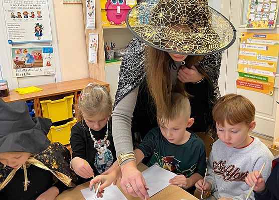 Grafika 62: 28.11.2025 Andrzejki w naszym przedszkolu