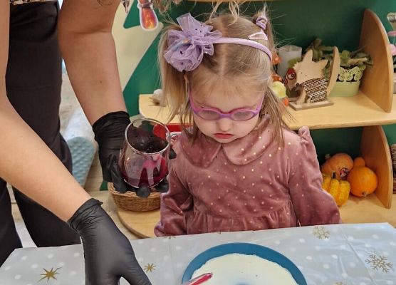 Grafika 73: 28.11.2025 Andrzejki w naszym przedszkolu