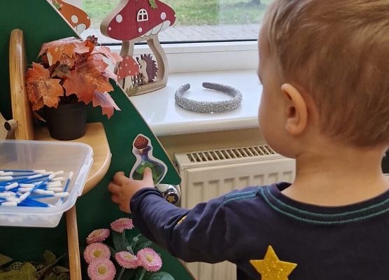 Grafika 80: 28.11.2025 Andrzejki w naszym przedszkolu