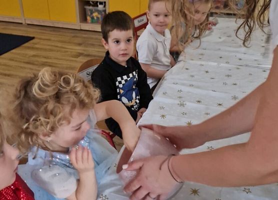 Grafika 99: 28.11.2025 Andrzejki w naszym przedszkolu