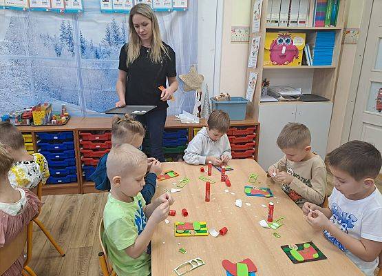 Grafika 3: 04.12.2025 Warsztaty kreatywne w gr III