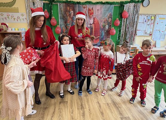 Grafika 34: Zabawa mikołajkowa i spotkanie z Mikołajem w naszym przedszkolu!