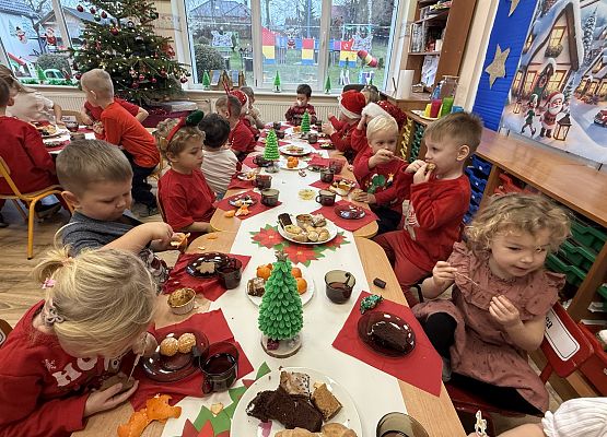 Grafika 115: Zabawa mikołajkowa i spotkanie z Mikołajem w naszym przedszkolu!