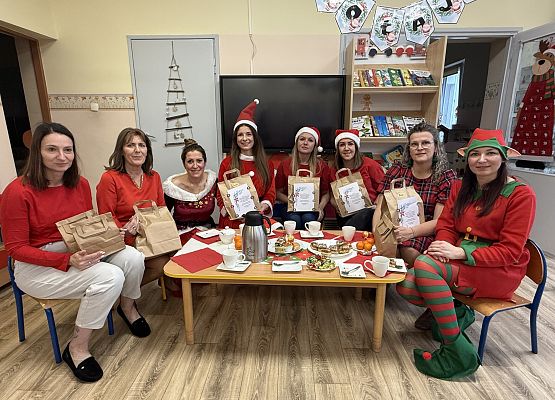 Grafika 117: Zabawa mikołajkowa i spotkanie z Mikołajem w naszym przedszkolu!