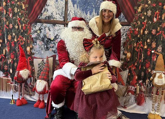 Grafika 2: Mikołajkowa sesja fotograficzna!