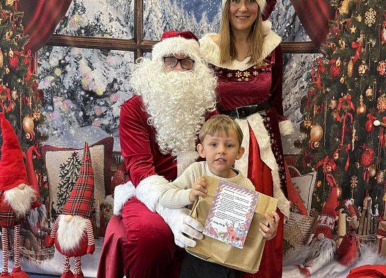 Grafika 6: Mikołajkowa sesja fotograficzna!