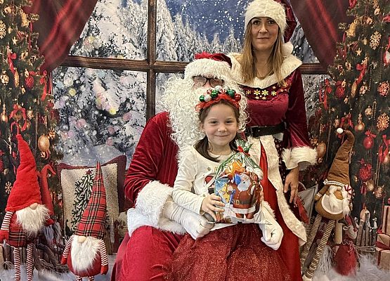 Grafika 20: Mikołajkowa sesja fotograficzna!