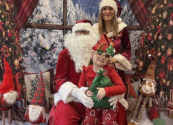 Grafika 23: Mikołajkowa sesja fotograficzna!