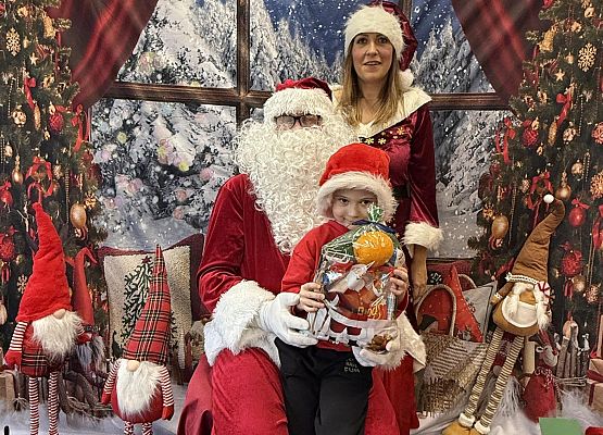 Grafika 27: Mikołajkowa sesja fotograficzna!