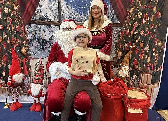 Grafika 34: Mikołajkowa sesja fotograficzna!