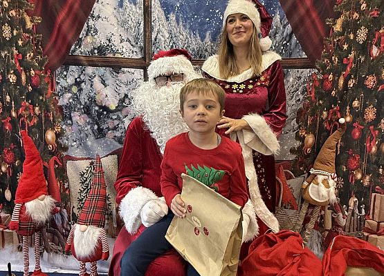 Grafika 40: Mikołajkowa sesja fotograficzna!