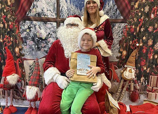 Grafika 45: Mikołajkowa sesja fotograficzna!