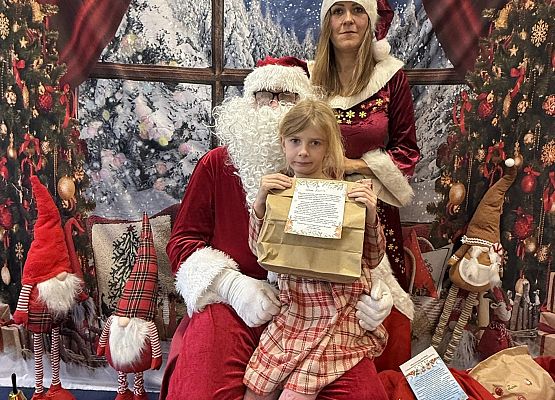 Grafika 46: Mikołajkowa sesja fotograficzna!