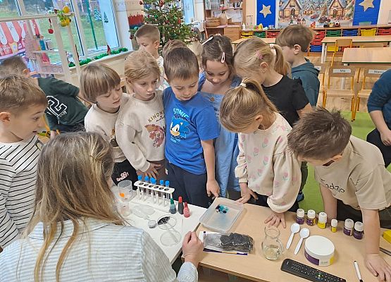 Grafika 14: Mali Wielcy Odkrywcy!