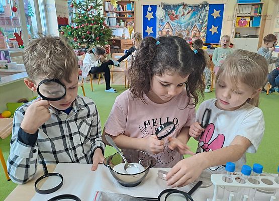 Grafika 34: Mali Wielcy Odkrywcy!