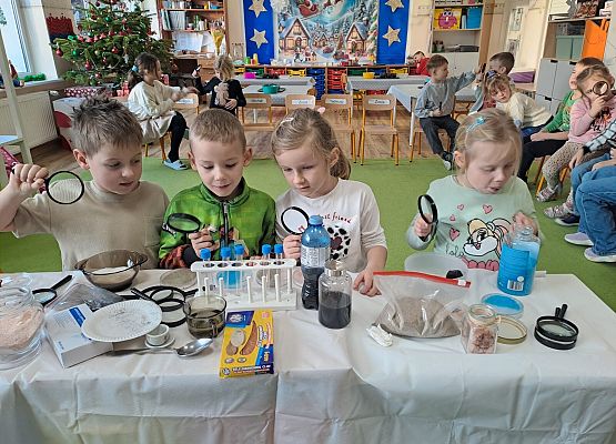 Grafika 38: Mali Wielcy Odkrywcy!