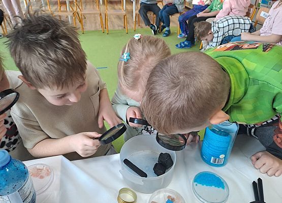 Grafika 39: Mali Wielcy Odkrywcy!