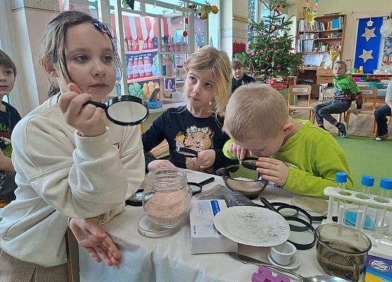 Grafika 41: Mali Wielcy Odkrywcy!