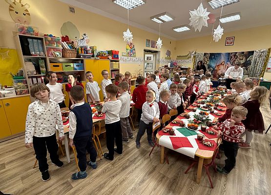 Grafika 16: 19.12.2025 Spotkanie Wigilijne