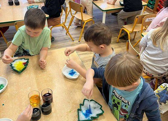 Grafika 17: 26.01.2026  Zimowe eksperymenty ze śniegiem w naszym przedszkolu!