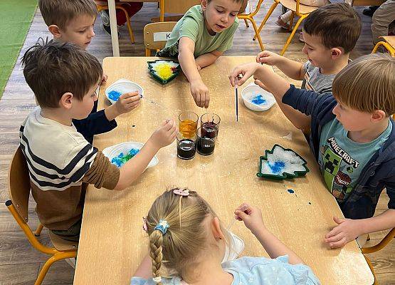 Grafika 32: 26.01.2026  Zimowe eksperymenty ze śniegiem w naszym przedszkolu!