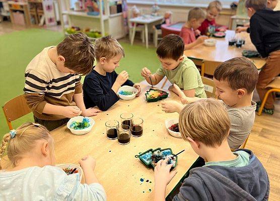 Grafika 38: 26.01.2026  Zimowe eksperymenty ze śniegiem w naszym przedszkolu!